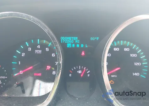 2011 Chevrolet Traverse Ls z USA, uszkodzony, nr VIN 1GNKVFED9BJ176087